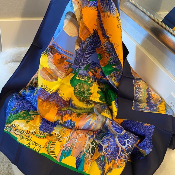 🎀 Hermès Nuba Mountain Scarf w/ Box -Unused - Picture 2 of 8